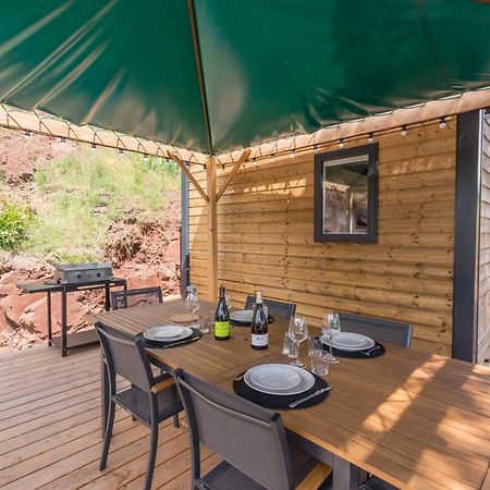 Camping Le Mas De Riri Celles  외부 사진