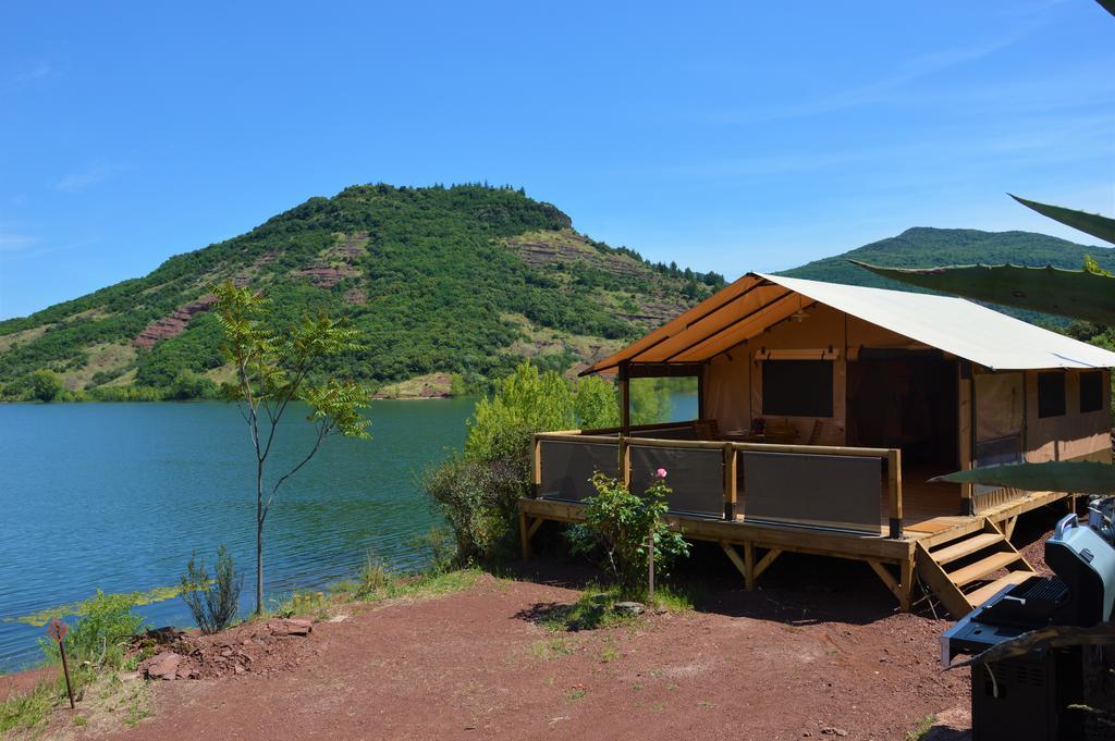 Camping Le Mas De Riri Celles  외부 사진
